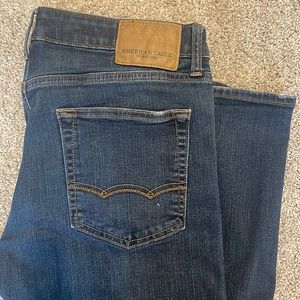 Men’s American Eagle dark wash original straight Extreme Flex jeans size 33x34
